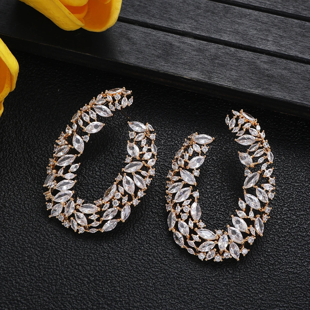Semicircle Hollowed out Water droplets and leaves Earring For Wedding Engagement Party Dress up Cubic Zirconia  Luxury Jewelry