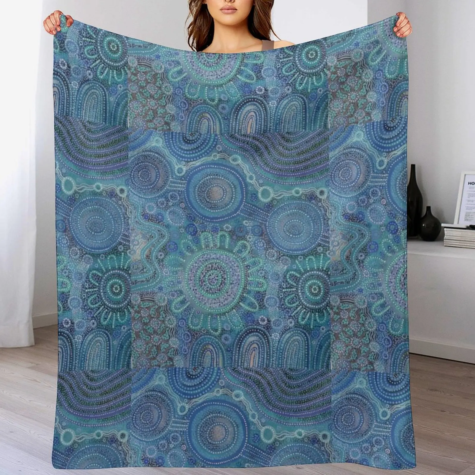 

Family gathering at the beach Throw Blanket Anti Shedding Soft Fuzzy Blanket for Home