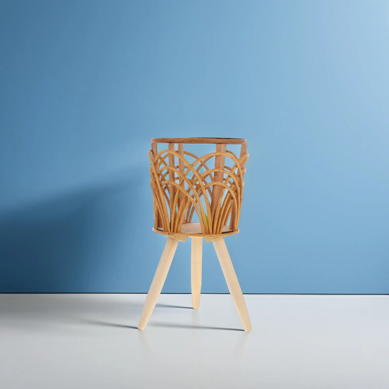 supporto-per-vasi-e-cesti-in-stile-nordico-portavasi-in-legno-e-rattan-intrecciato-per-esposizione-di-bonsai-da-interno-ed-esterno