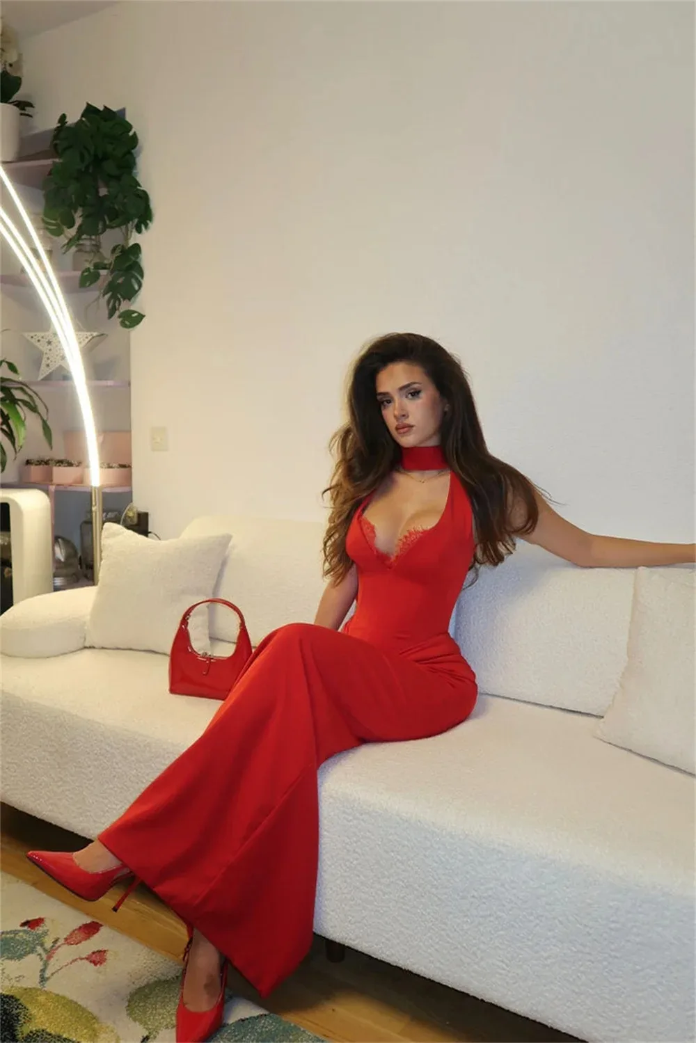 Vestido de fiesta de cuello bajo con cuello Halter rojo para niña, vestidos de novia sencillos de sirena sin mangas, vestidos de noche hasta el suelo personalizados 2026