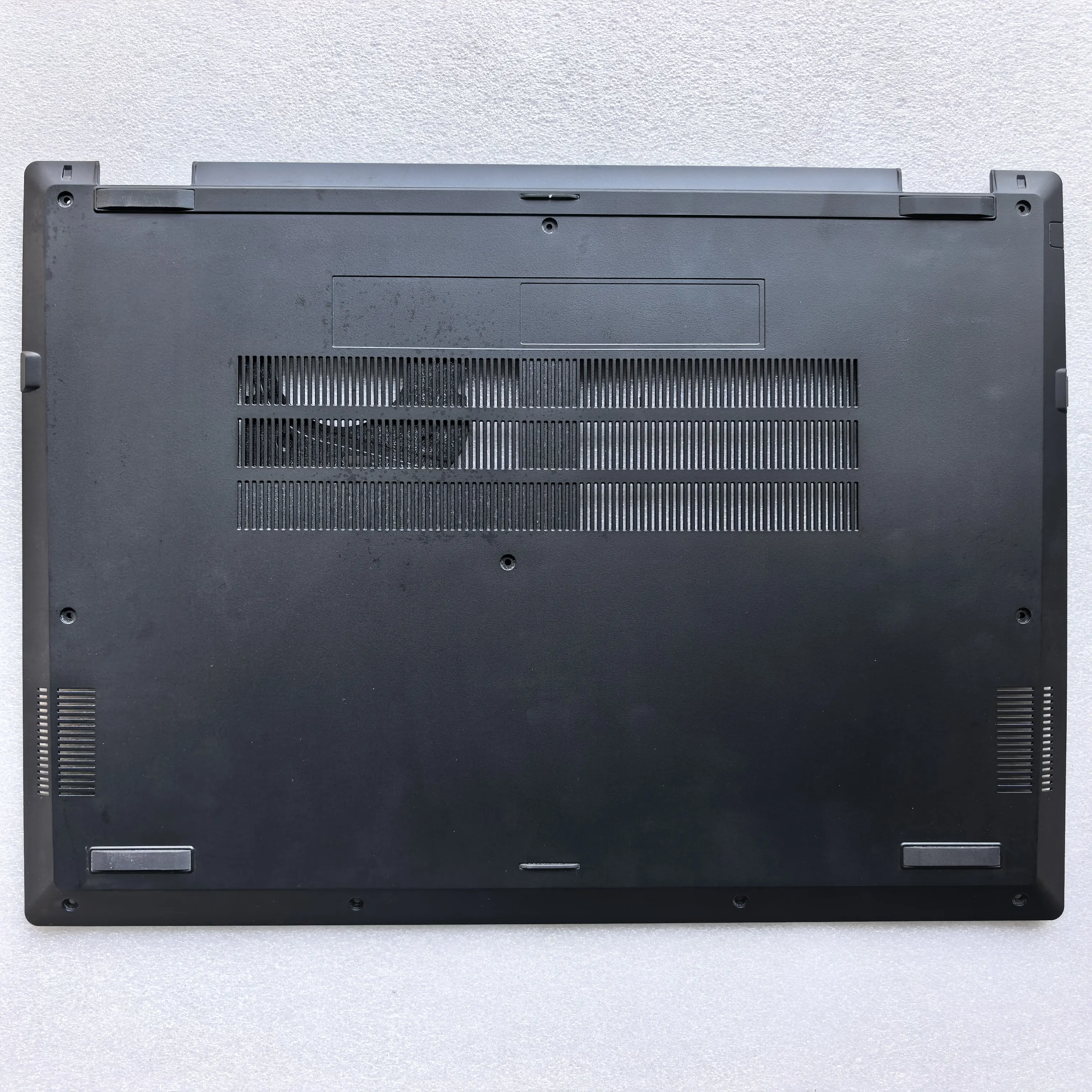 

New laptop bottom case cover for Asus Chromebook Flip CX5 CX5601 CX5601F CX5601FBA AP3TU000250