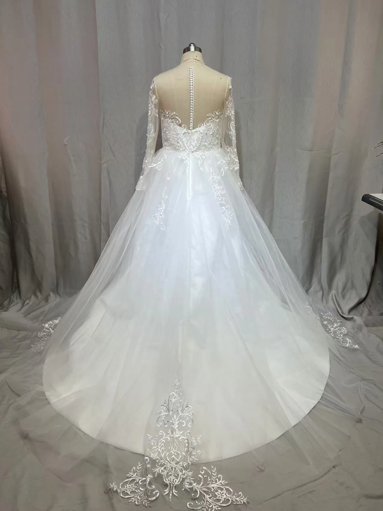 Vestido de novia de encaje personalizado 2025, bata de mariee, vestidos de novia transparentes de manga larga, vestidos de novia de corte a con ilusión personalizada