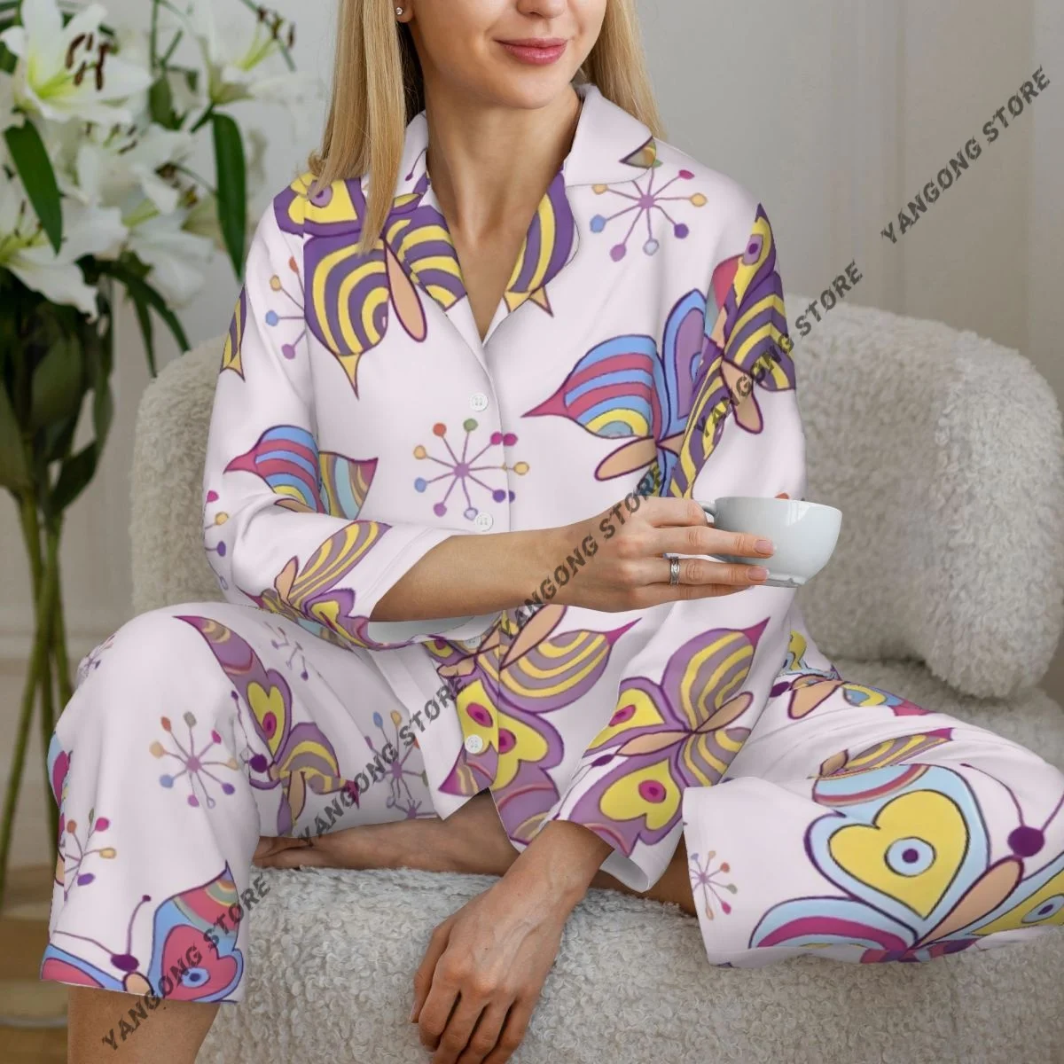 

Красочные бабочки с розовым фоном, женские пижамы, одежда для дома, одежда для сна из двух предметов, длинный пижамный комплект на пуговицах с длинными рукавами