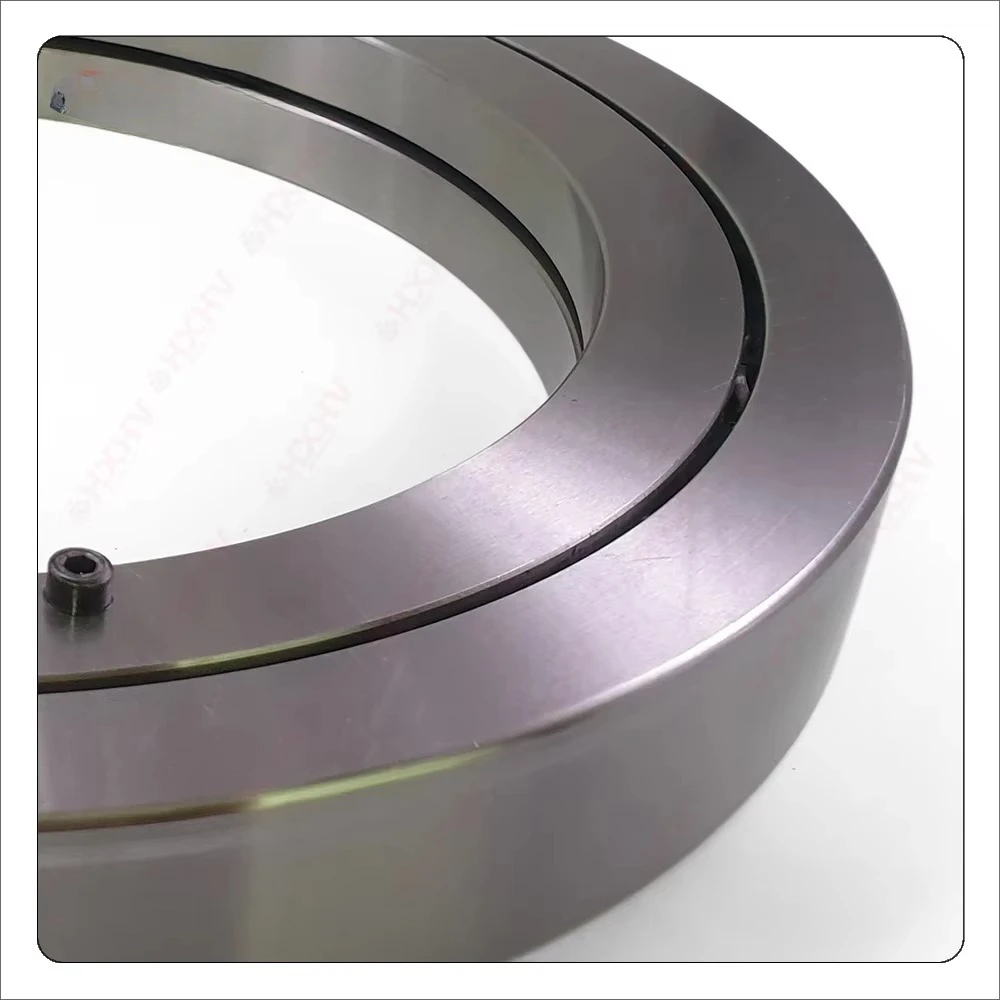 XR496051-905A1 P4 محمل الدوران عالي الدقة |   203.2x279.4x31.75 مللي متر محمل أسطواني متقاطع من الفولاذ الكروم