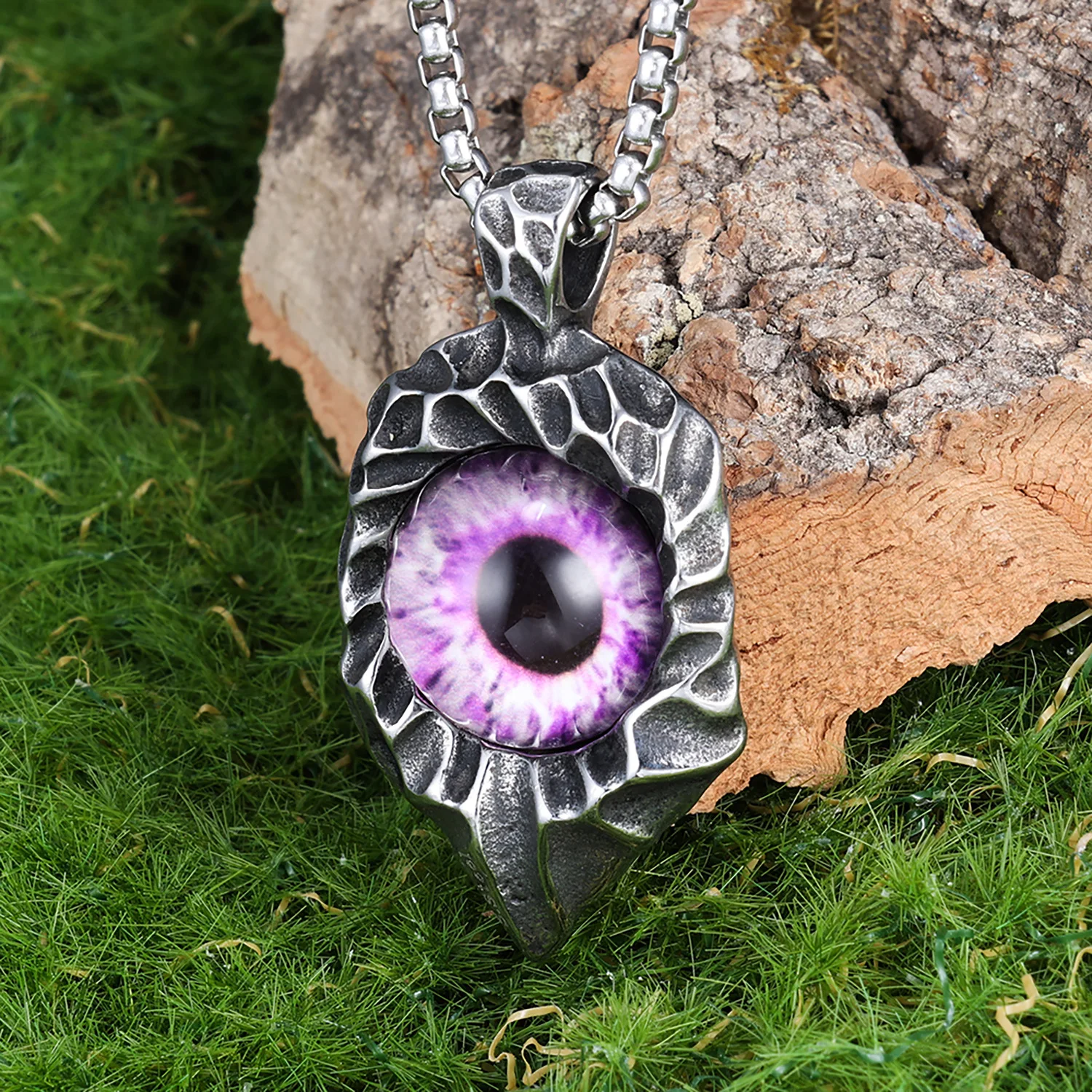 Hot Selling Personality Trend Necklace Purple Eye Shape Pendant Stainless Steel Titanium Steel Quality Men's Holiday Gift
