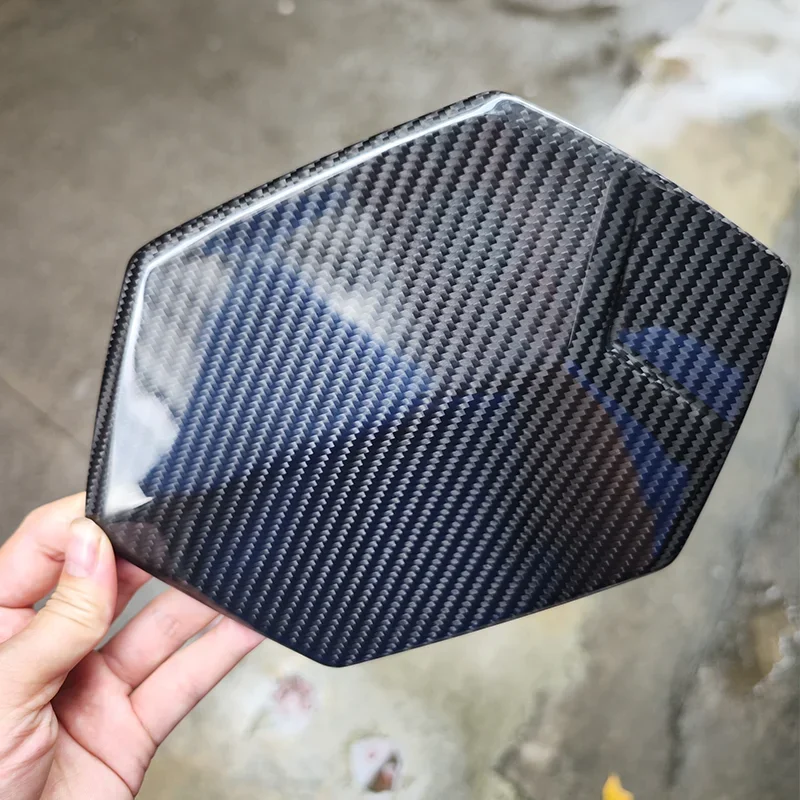 

For LAMBORGHINI Aventador SVJ Roadster LP700 LP750 LP780 Dry Carbon Fiber Exterior Fuel Tank Cap Decoration Accessories Body Kit