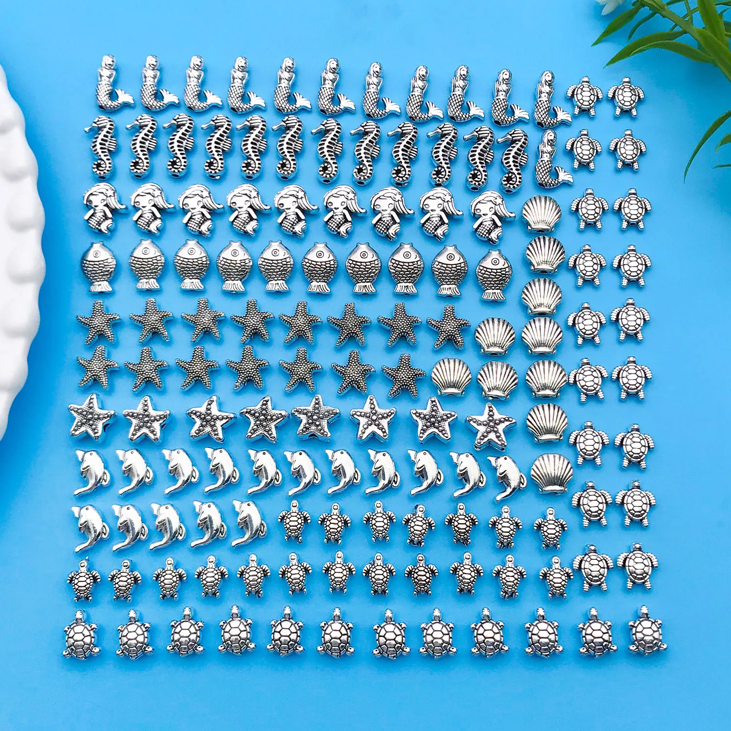 

Mix approximately 130pcs of antique silver ocean set accessories, DIY jewelry earrings bracelets necklaces handmade accessories