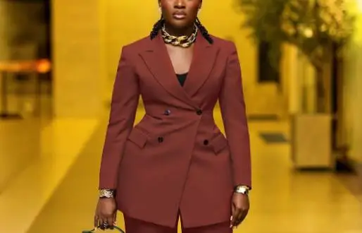 

Two Piece Set Women Outfit 2025 Spring Autumn Elegant Commuting Notched Collar Long Sleeve Blazer & High Waist Long Pants Set