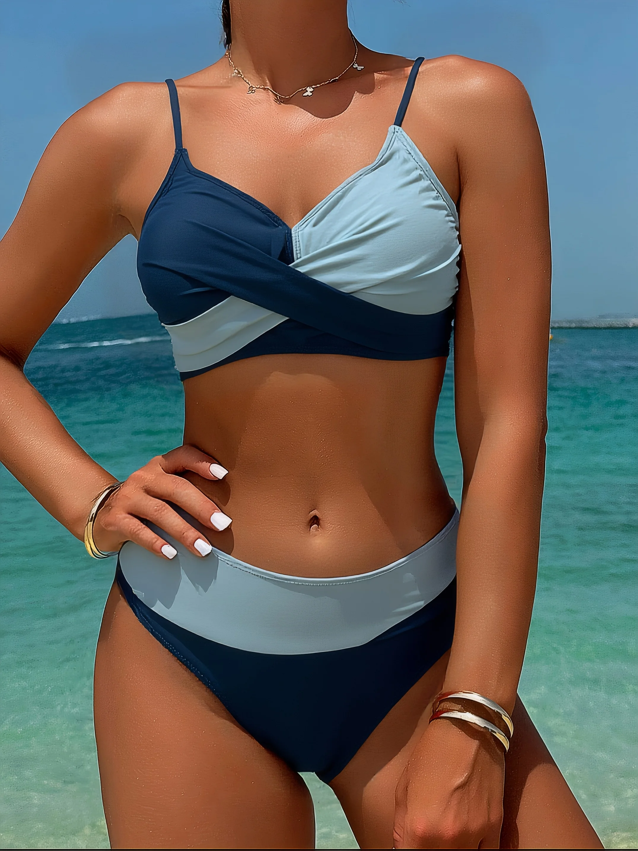 

2026 New Navy & Light Blue Color-Block Bikini Set - Cross-Front Crop Top, High-Waisted Bottoms, Sleek Beach Swimwear