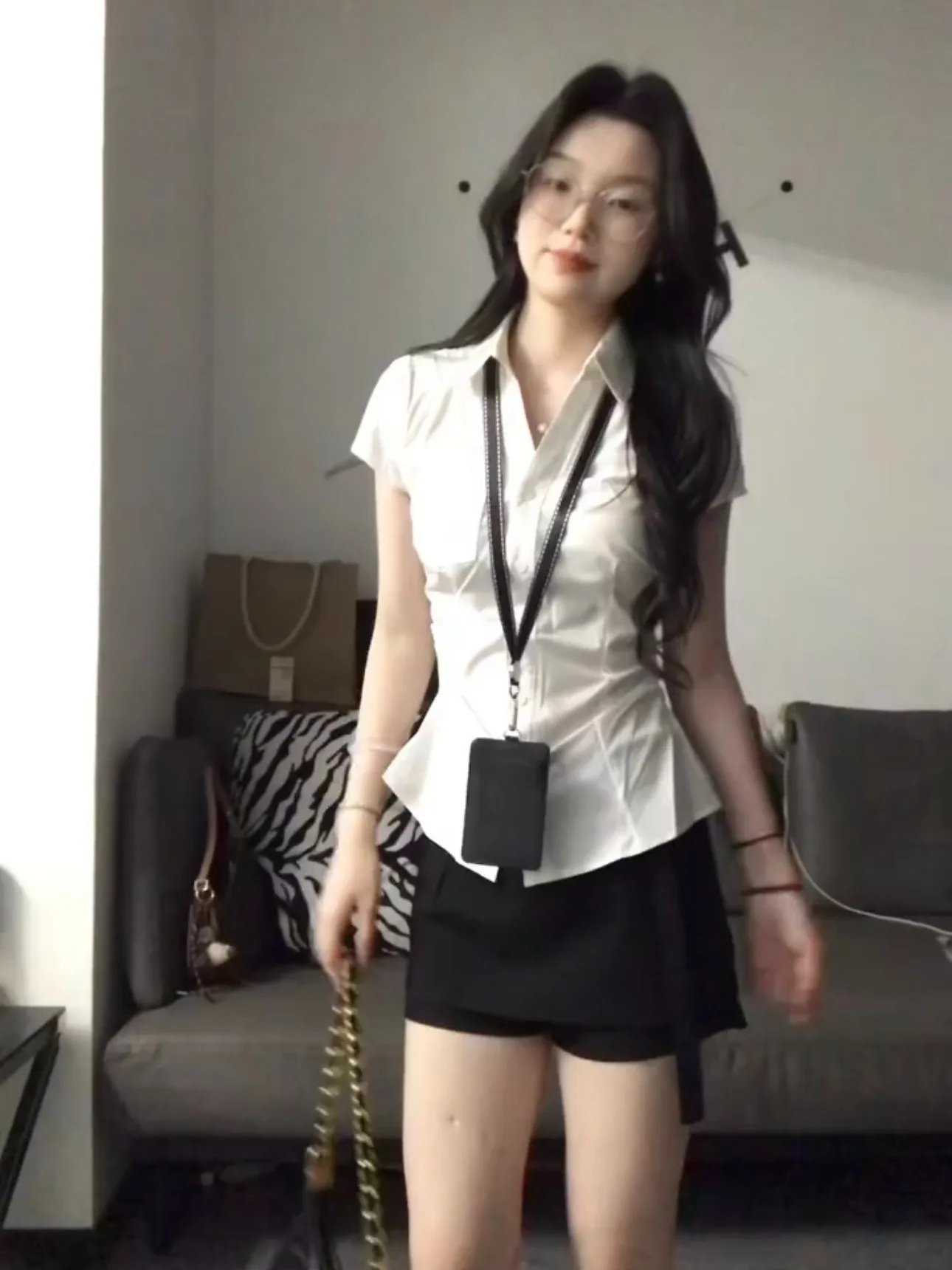 

Korean Sle Ne ort Sve irt Women Summer Sexy Waist Cinched Slimming Commute Open Cardigan Top White Color