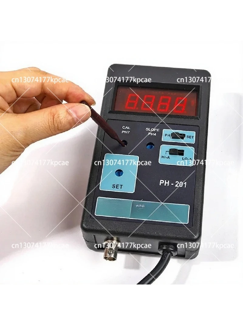 Digital LCD Aquarium CO2 Controller pH Range Meter 0.00-14.00 with Switched Socket 100-240V