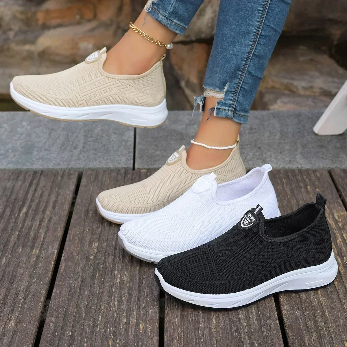 Primavera e autunno nuove scarpe Casual traspiranti, leggere e comode suola morbida scarpe da donna alla moda resistenti all'usura