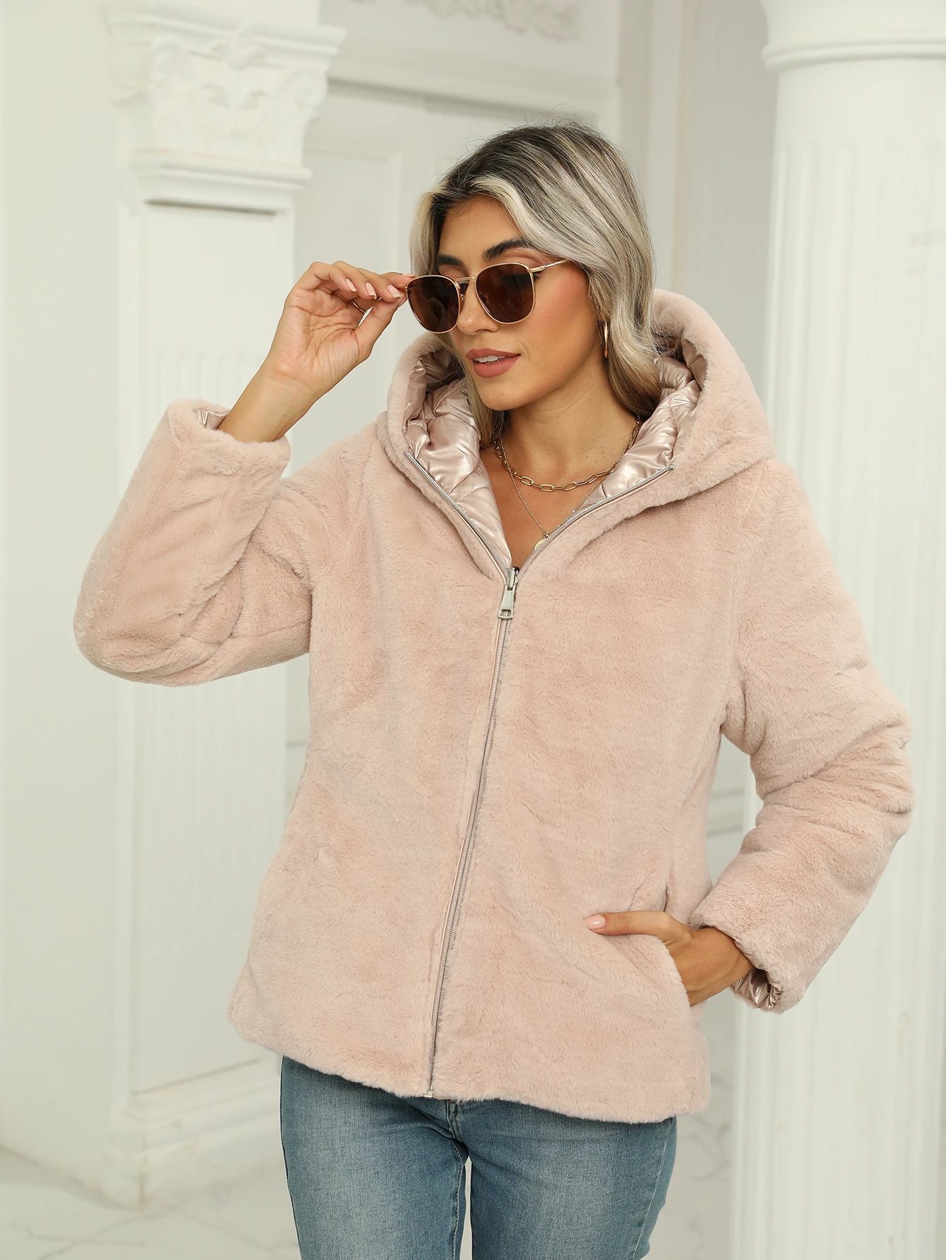 Cappotto casual da donna alla moda invernale con cappello e giacca in cotone double face, comodo per i pendolari e l'uso quotidiano, adatto