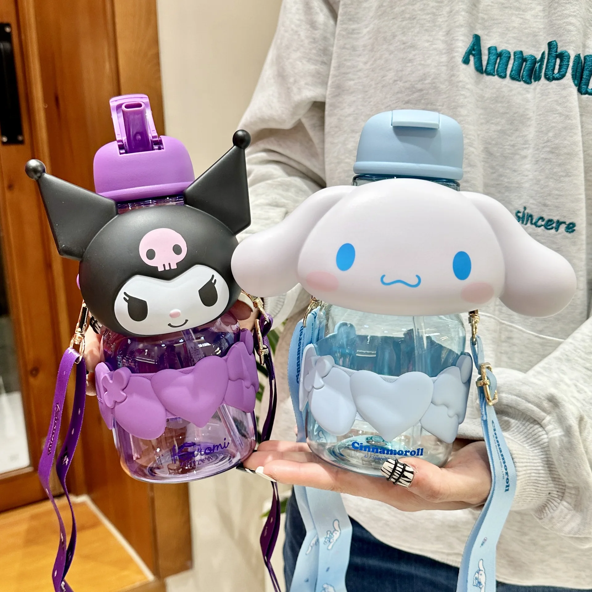 

Sanrio Kuromi Cinnamoroll Water Bottle 2024 New 850ML My Melody Portable Straw Water Cup Kawaii Hello Kitty Large Capacity Cups