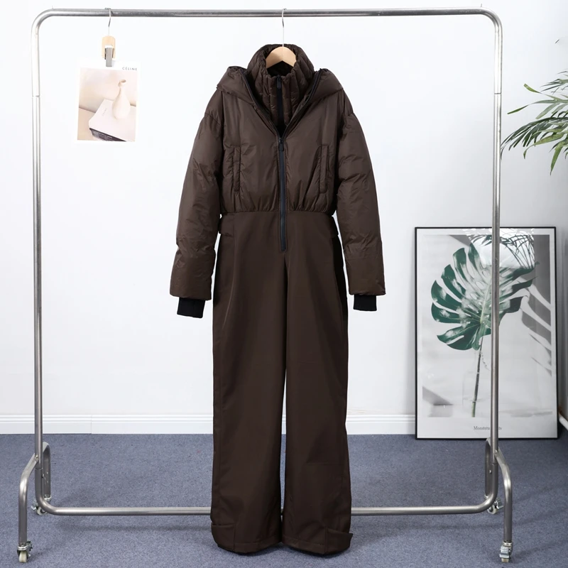 Winter 2-Teiliger Skianzug mit Kapuze, Kurze Schneejacke, Ausgestellte Skihose mit Gürtel, Wasserdicht, Dick, 2026 Snowboarding Outdoor Damen-Outfit – Detail 3