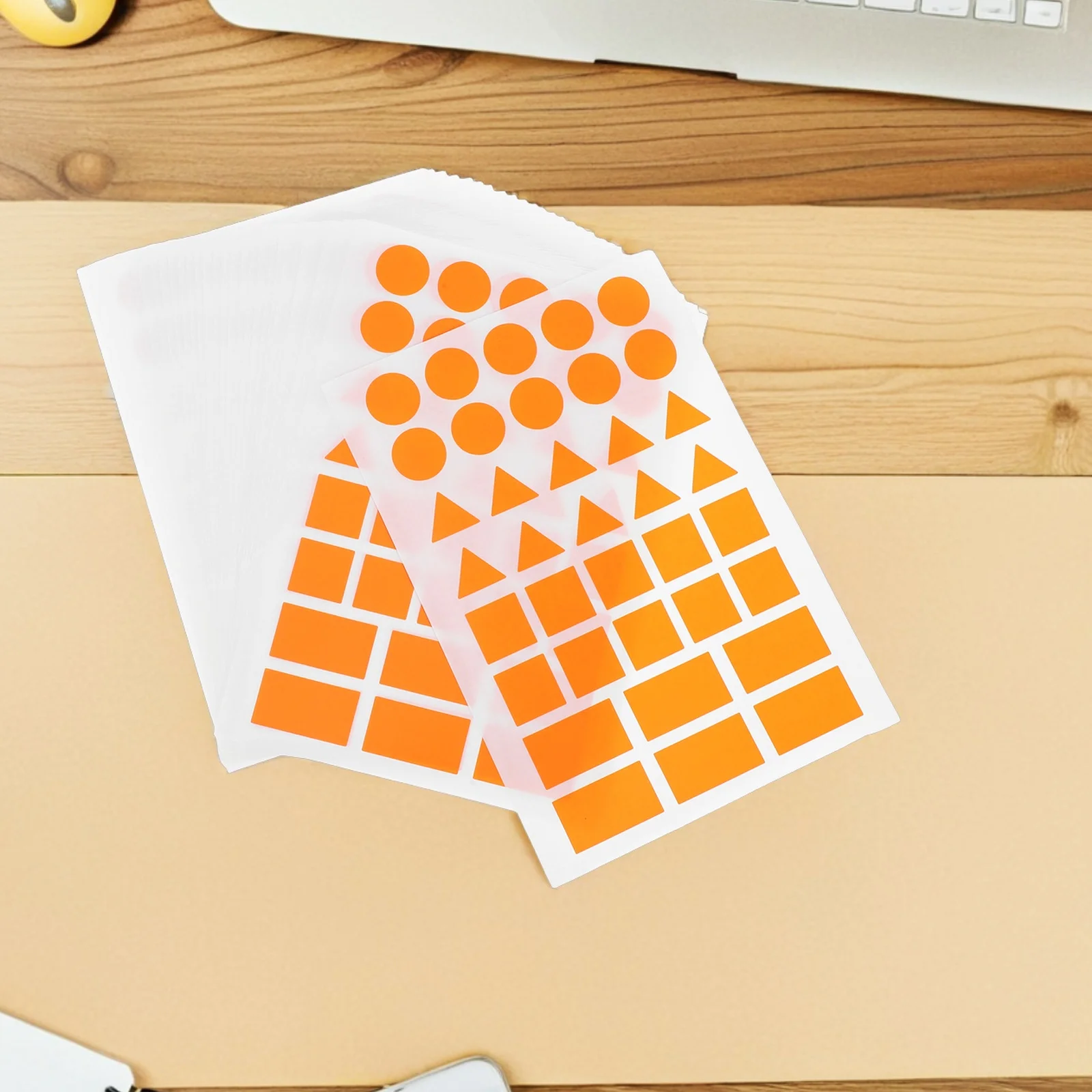 20 fogli adesivi a forma geometrica arancione etichette autoadesive triangolari quadrate rettangolari per artigianato domestico in ufficio