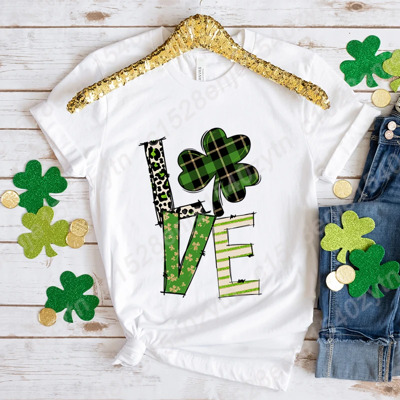 

St Patrick's Day Love Clover Print T-shirt For Women Summer Fashion Casual Tee Shirt Short Sleeve Creative Personalized Tees Top