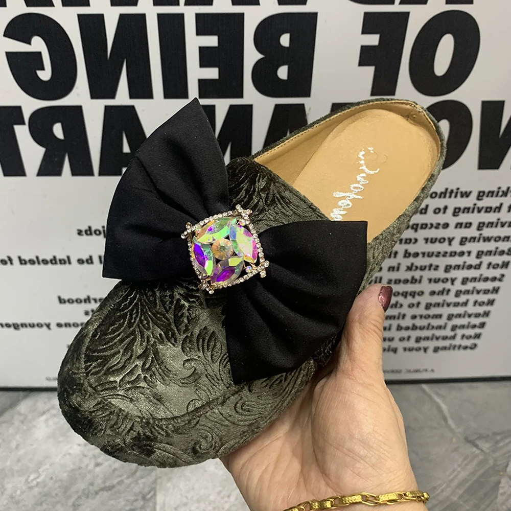 Fashion Women Slippers Plus Size Female Flat Mullers Antislip Casual Summer Women Shoes Rhinestone Women Sandals Designer Shoes