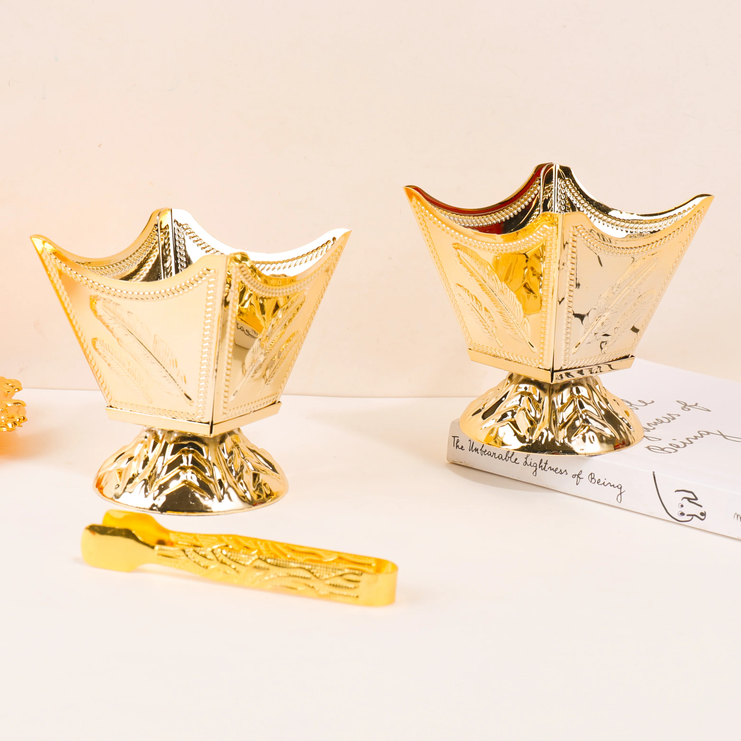 Ramadan Golden Four-Corner Incense Burner, Vintage-Style Fragrance Diffuser, Home Eid Decoration Incense Holder
