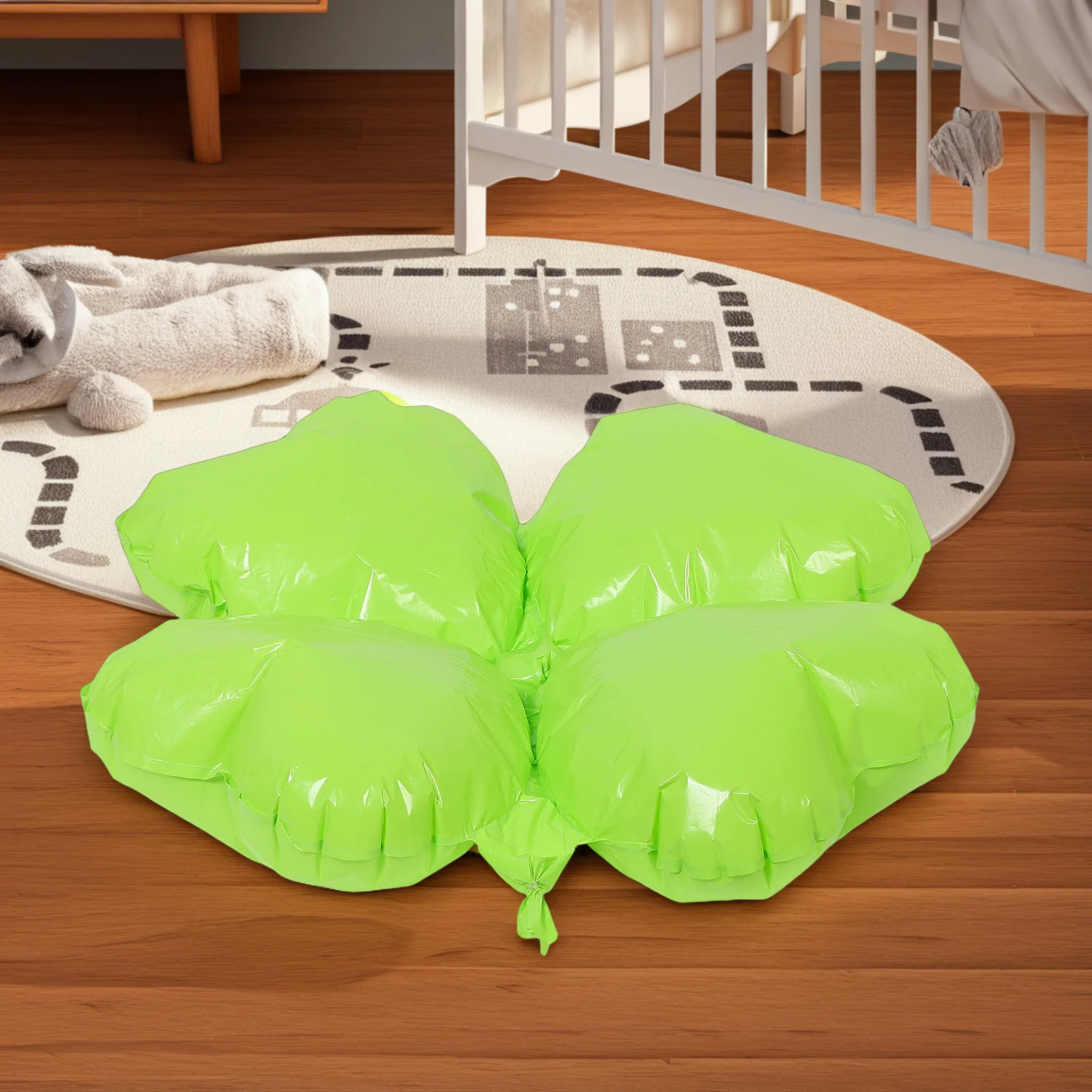 

5Pcs St Patrick's Day Lucky Four Leaf Balloons Decoration Indoor Festival Scene Decor Supplies Creative Balloon