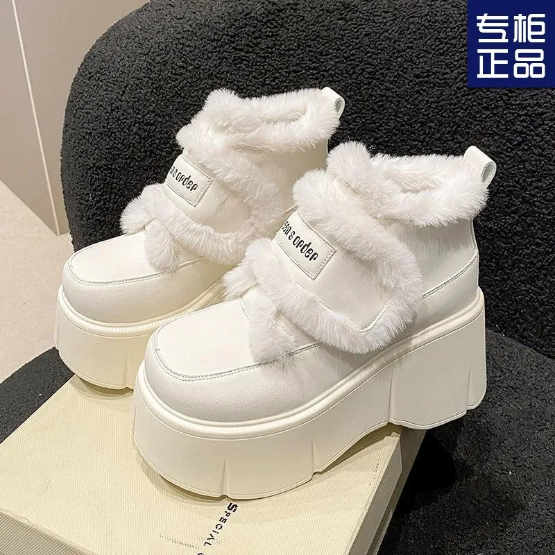

Platform Snow Boots for Women Fashion Designer Thicken Plush Cotton Shoes for Womens Winter Comfort Warm Ankle Boots Botas Botas