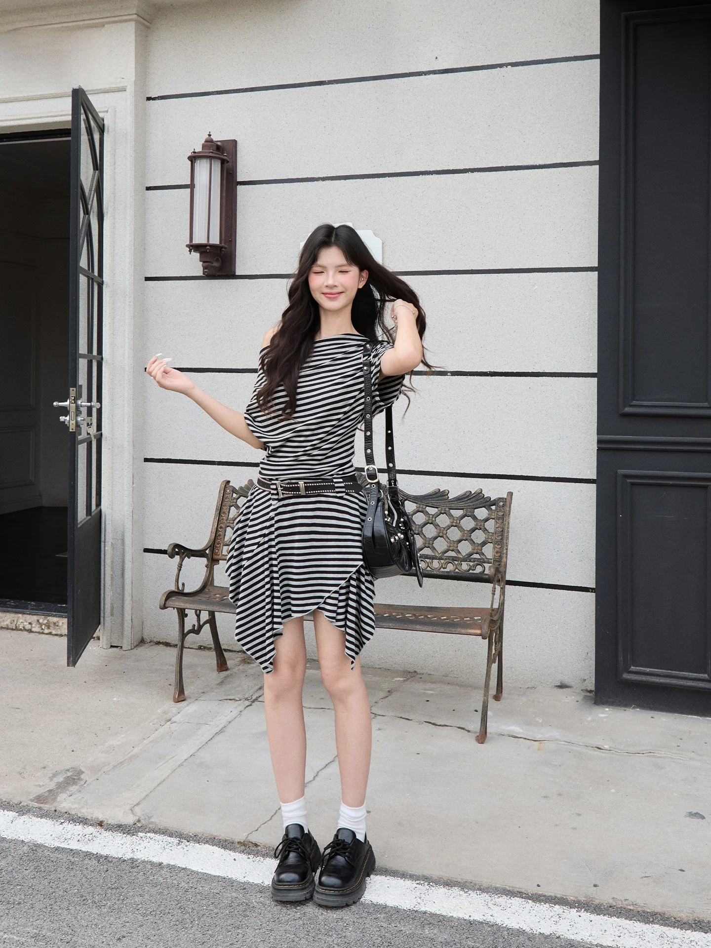 

Белое асимметричное платье в американском ретро-стиле «Spicy Girl» для женщин, летнее, новое, с завышенной талией, с открытыми плечами, А-силуэт