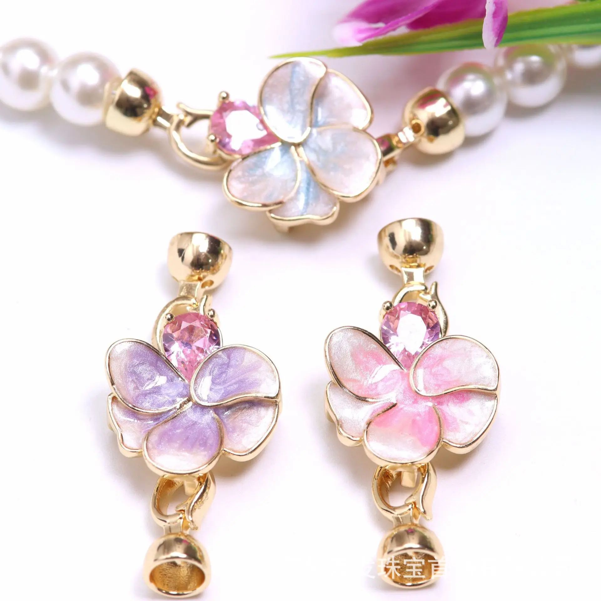 

1 Piece of Jewelry Making Connecting Clasp Copper Gold-plated Micro-set Zirconia Flowers DIY Pearl Bracelet Necklace Accessories
