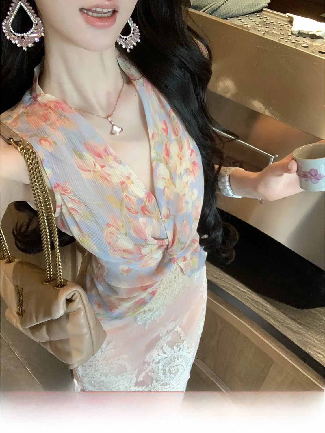 Syqiao Summer Sleeveless Chiffon Monet Oil Painting Gradient Knot Waist Crop Top Women's Elegant Style V-neck Printed Polyest...