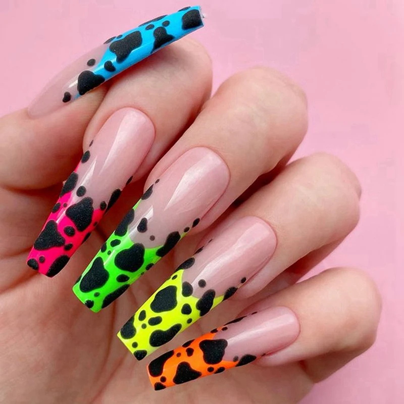 Wearable Nail Patches Nail Art Chips Cow Print French Graffiti False Nails Detachable Press On Nails DIY Manicure Nails