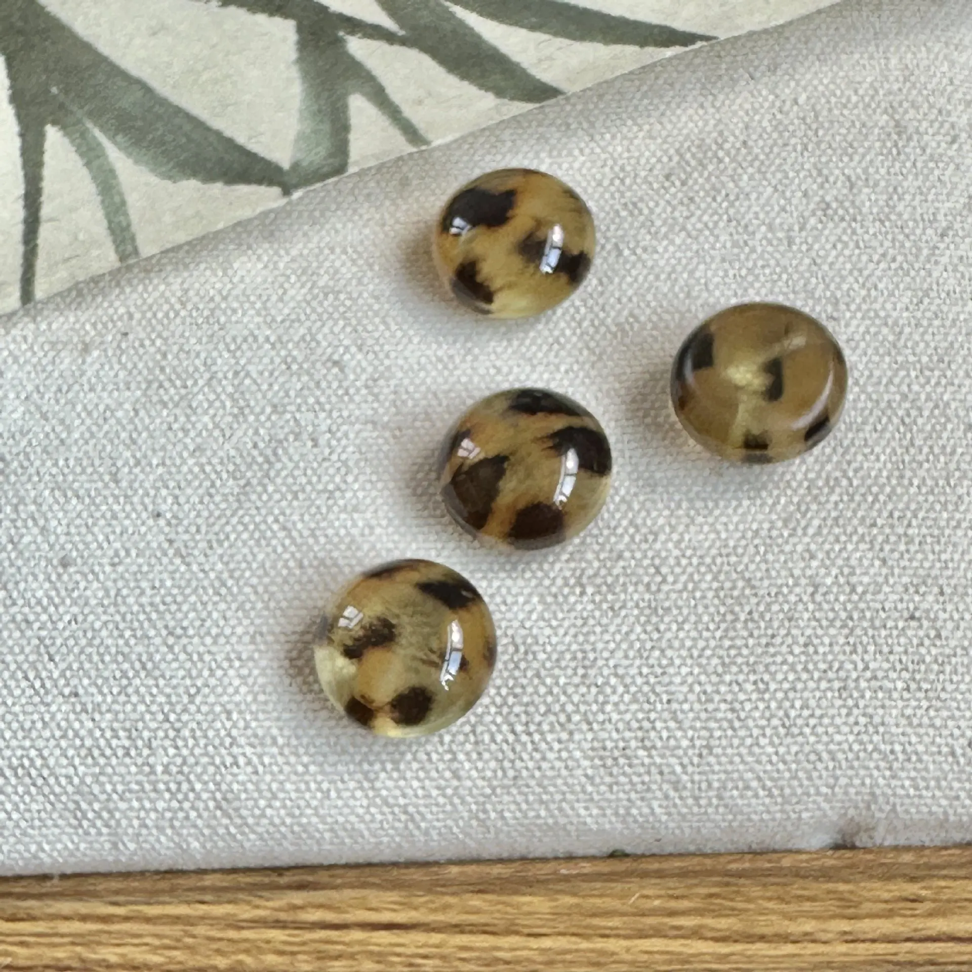 10pcs Acrylic Leopard Patch Flat Back Resin Cabochons Handmade Phone Case Earrings Shoes Hair Clips Jewelry Findings Decorations