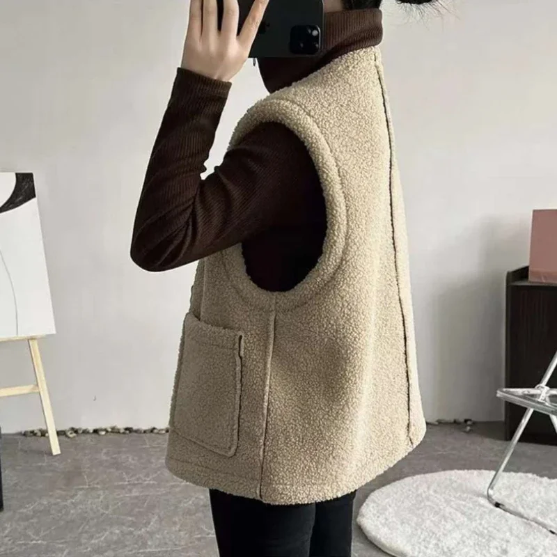 

Hong Kong Retro Inspired Double Sided Coat Vest Women's Autumn Winter Brown Velvet Layered Jacket​