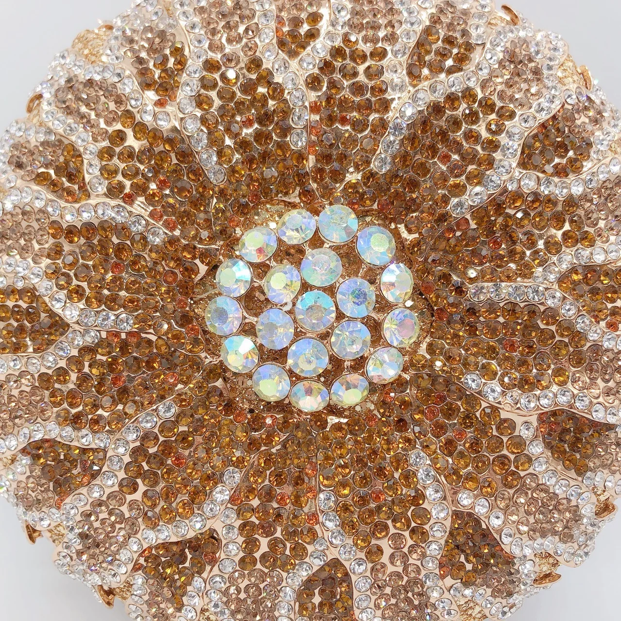 WHTUOHENG عباد الشمس مساء حجر الراين المرأة حقائب يد متعدد الألوان حقيبة كريستال مستديرة فاخرة الماس المحافظ الحفلات Minaudere