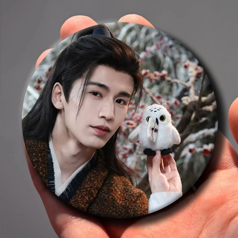 58mm 1PC The TV Series Pursuit of Jade X-Xie Zheng Z-Zhang Linghe Badges 58 Mm Round Fans Collect
