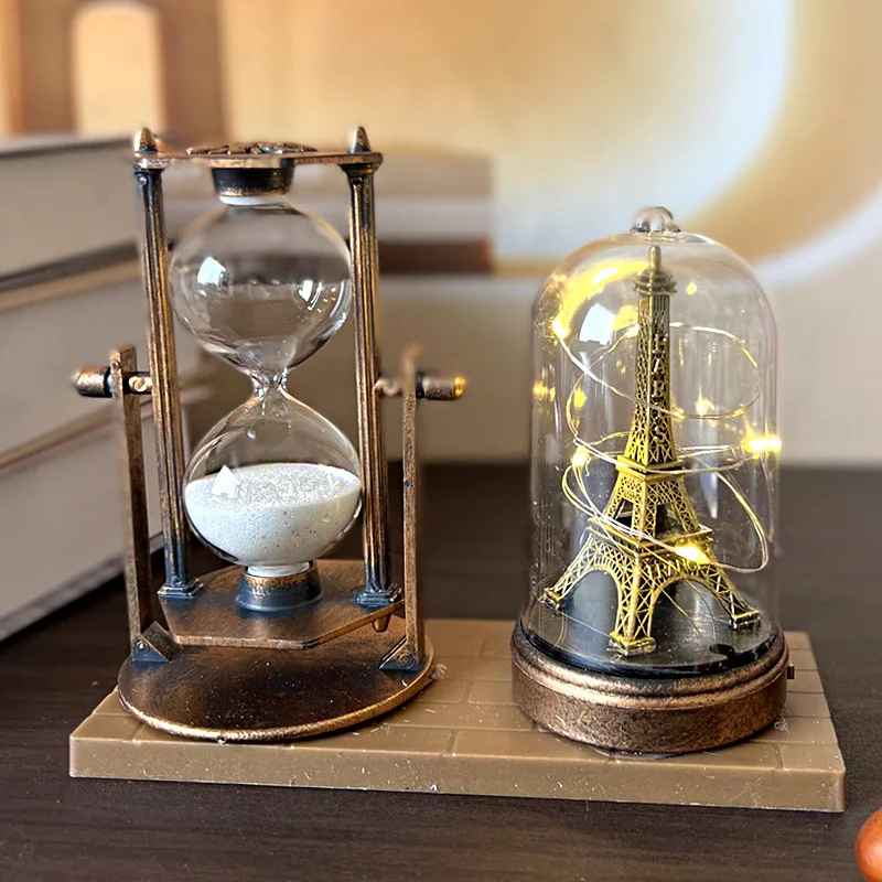 Retro Quicksand Street Lamp Pen Holder Color Changing Night Light Desk Ornament Thoughtful Gift for Student Office Workers