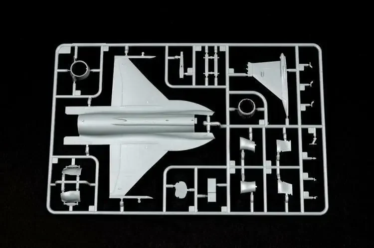 Trumpeter Model 1/72 01657 FC-1 Fierce Dragon/JF-17 Thunder