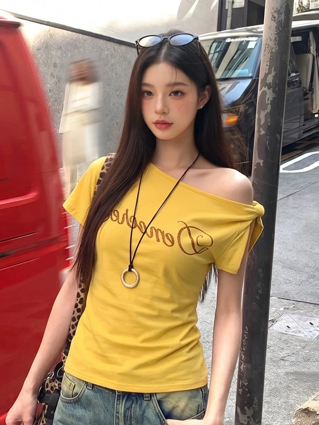 

American Sexy Short Sleeve T-Shirt Women's Summer Print Design Slim Fit Versatile Top Dopaamine Collar Casual Style Polyester...