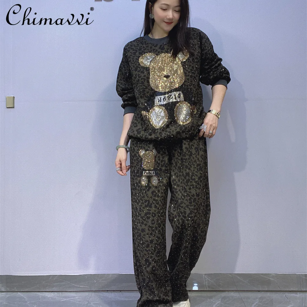 

Large-size Gypsy Diamond Leopard Pattern Two-piece Women's Autumn Fashion Round Neck Long-sleeved Sweatshirt Straight Pant Sets