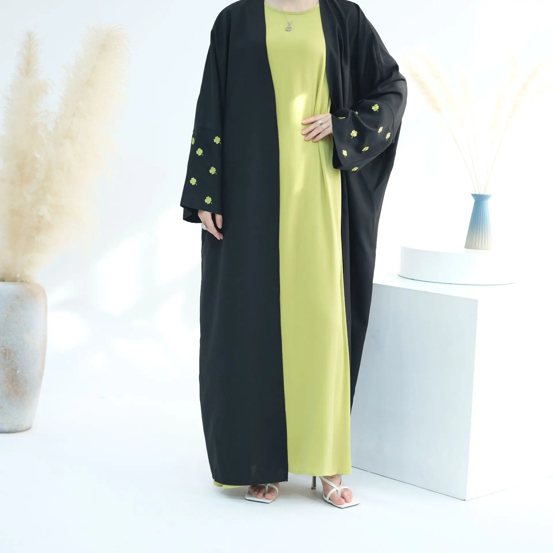 Fashion Embroidery Open Abaya for Women Dubai New Plain Kimono Muslim Türkiye Elegant Cardigan Gown Islam Clothing