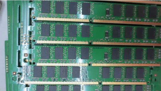 

Для смартфона DDR3L 1600 4G