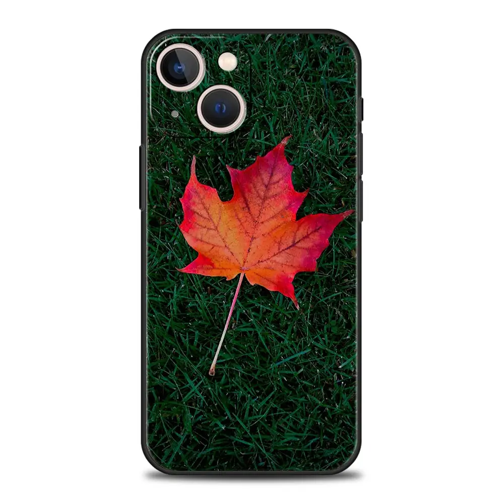 Maple Canada Flag love Football Soft Phone Case For iPhone 11 12 13 15 14 Pro Max X XR XS 7 8 Plus SE 2020 Luxury Black Cover