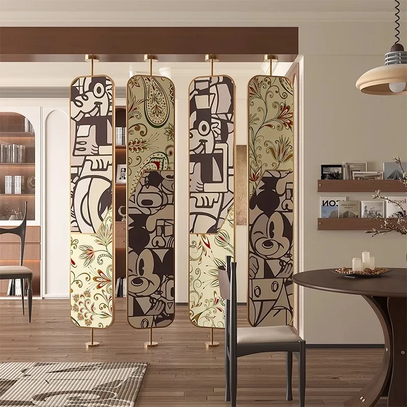 

Screen partition living room, new entry is facing the door, entry is blocked, folding porch, rotating stainless steel