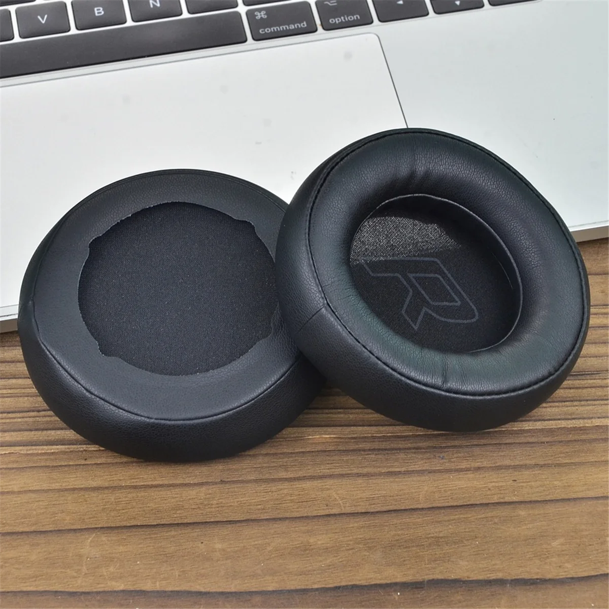 Replacement Ear Pads for 1More Spearhead VR H1005, H1006 PRO,H1707 Headphones - Comfortable Earmuff Covers in Material C-BtLife