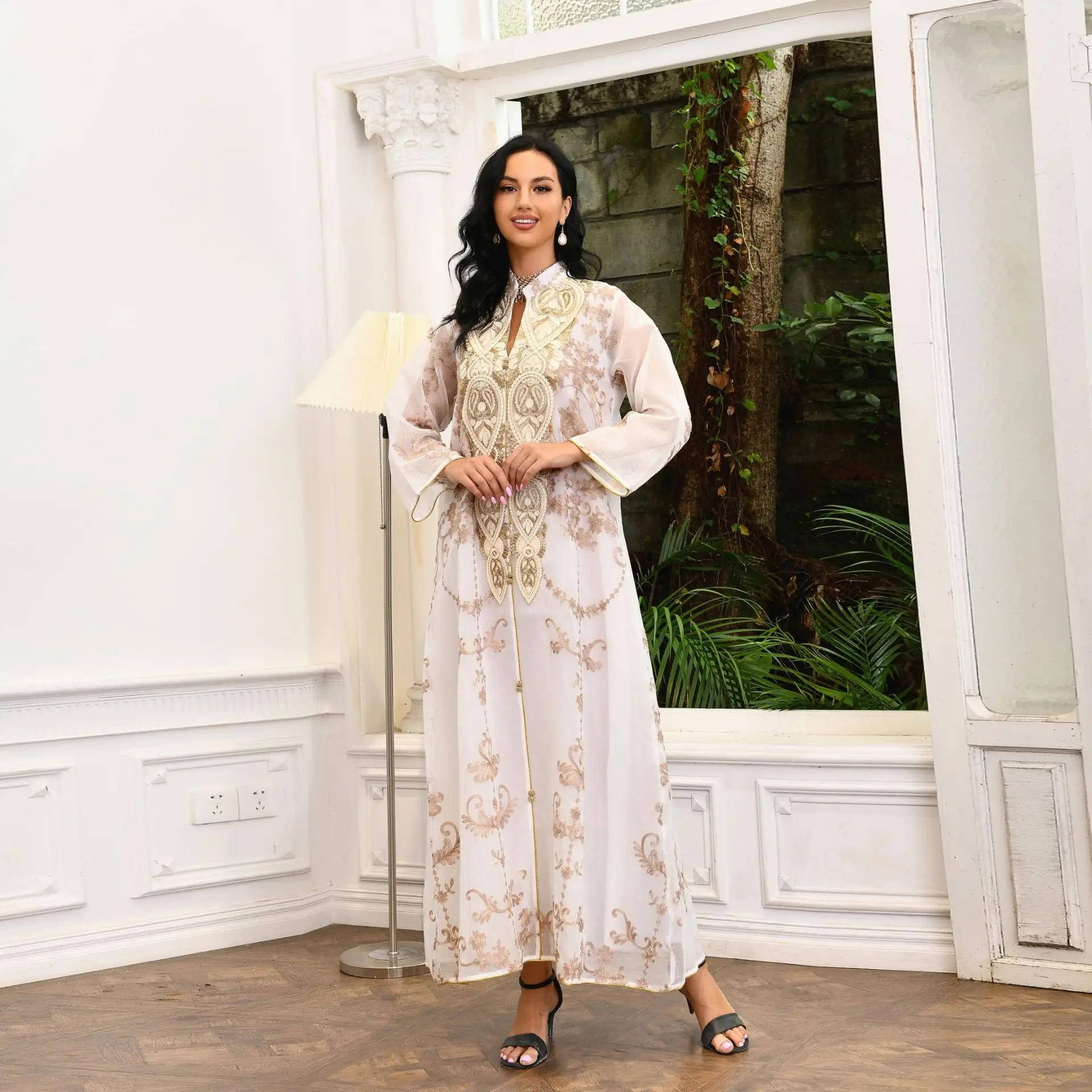 イスラム教徒中東ドバイアバヤメッシュ刺繍アップリケドレスファッションイブニングドレスサウジスタイル女性ロングルーズドレスアバヤ