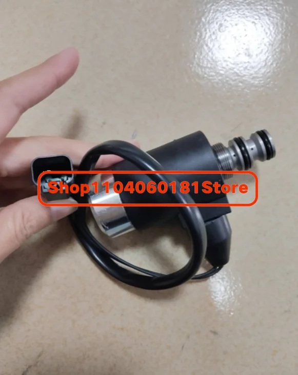 

11Y-60-11530 for Komatsu Valve, Solenoid D37 D31 D39 D65 D85 D61 Bulldozer