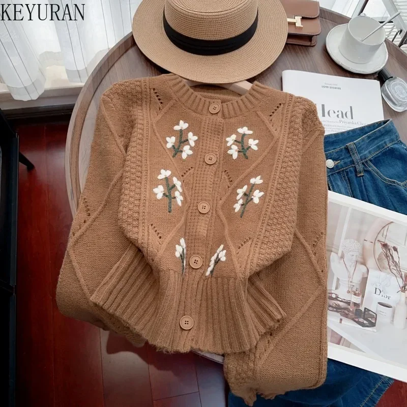 Vintage Floral Embroidery Sweater Coat Women 2024 Autumn Winter Korean Fashion O-Neck Long Sleeve Cropped Knitted Cardigan Tops