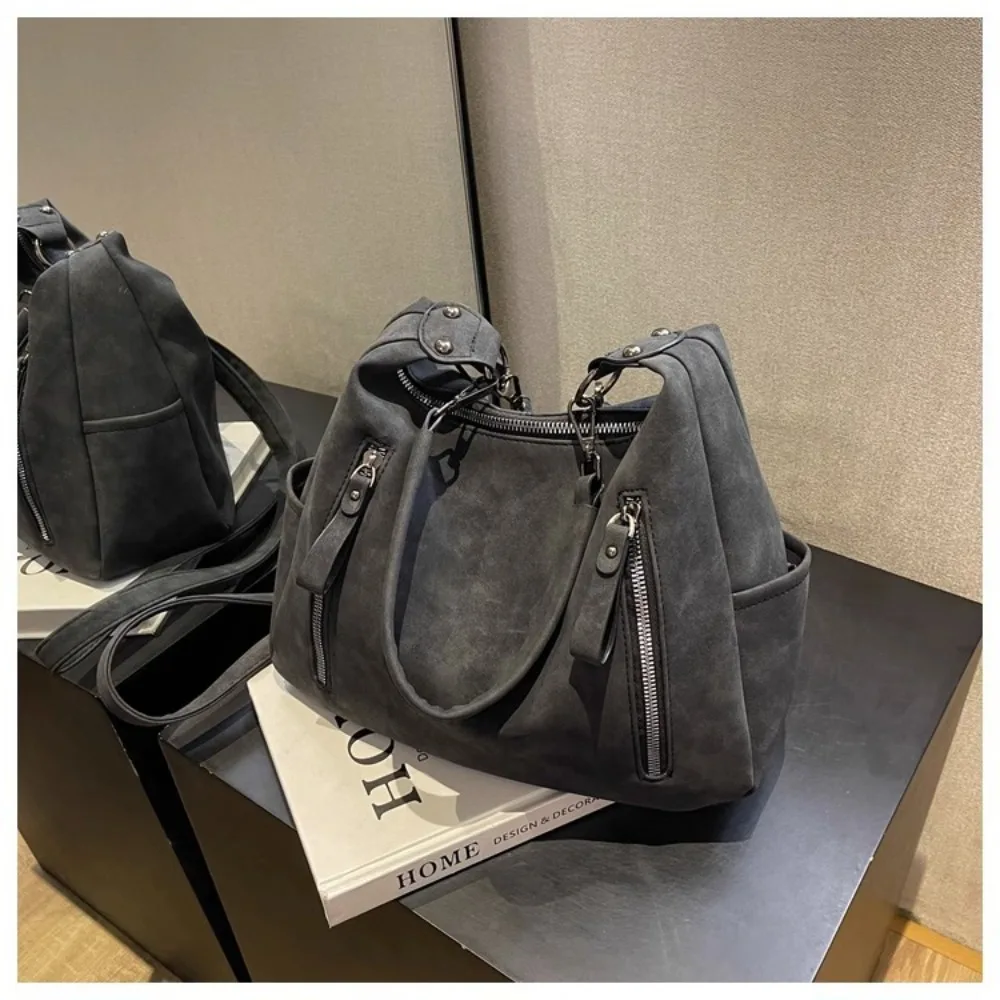 Tas selempang kulit PU, tas riasan kapasitas besar tekstur buram permukaan nyaman baru untuk perjalanan belanja