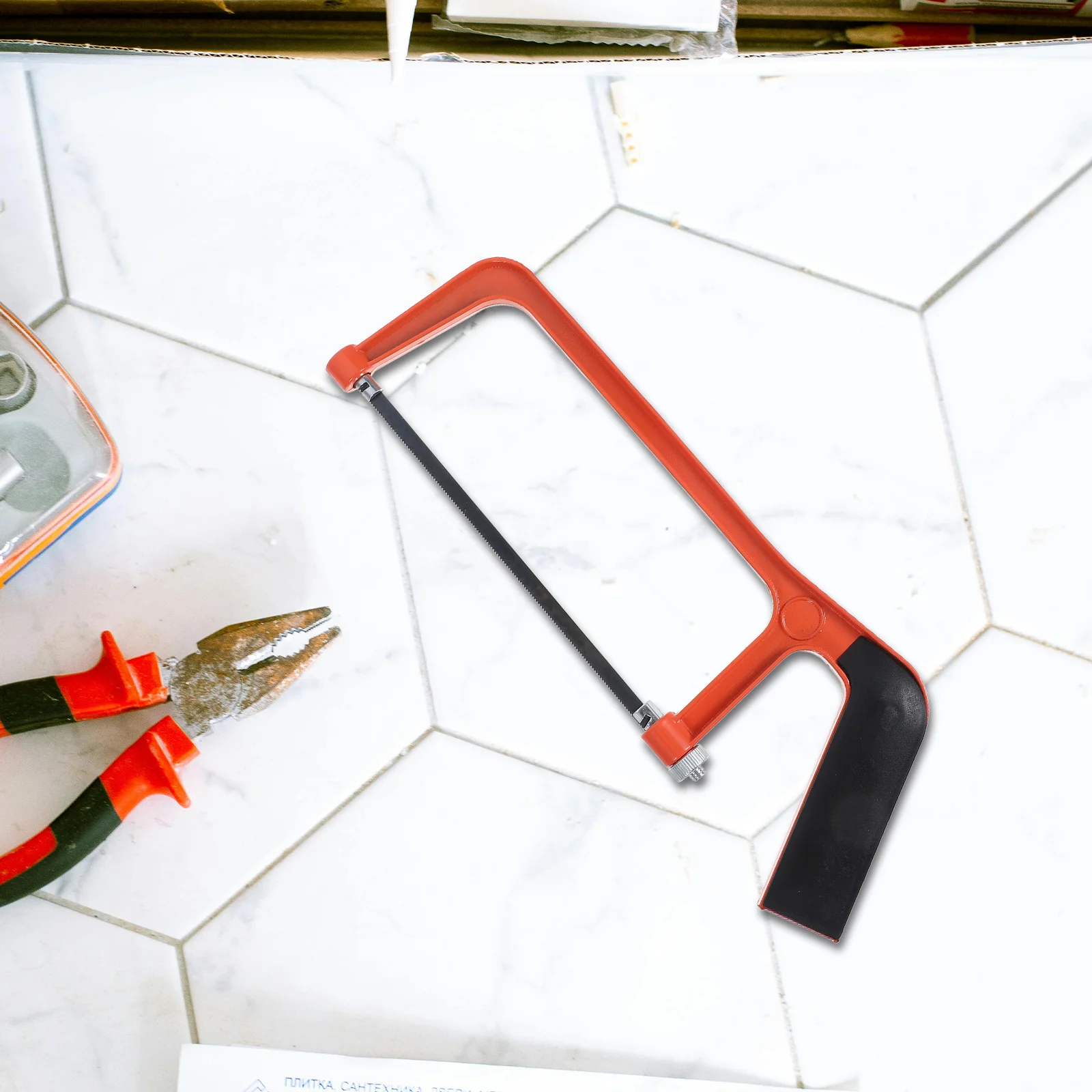 

6 Inch Mini Hacksaw Compact Lightweight Aluminum Alloy Hand Saw for Woodworking DIY Projects Portable Small Saw