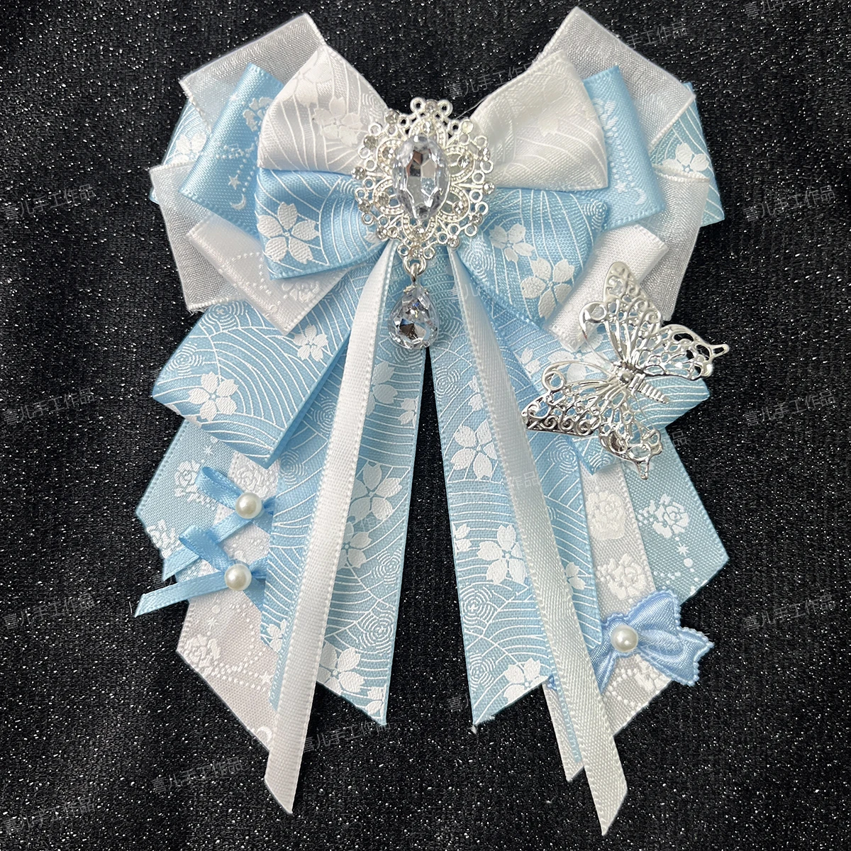 

Роскошный квадратический элемент ручной работы Clap Bong Bownot Ita сумка Шарм Аксессуары Лента Аниме косплей ремесла Украшение