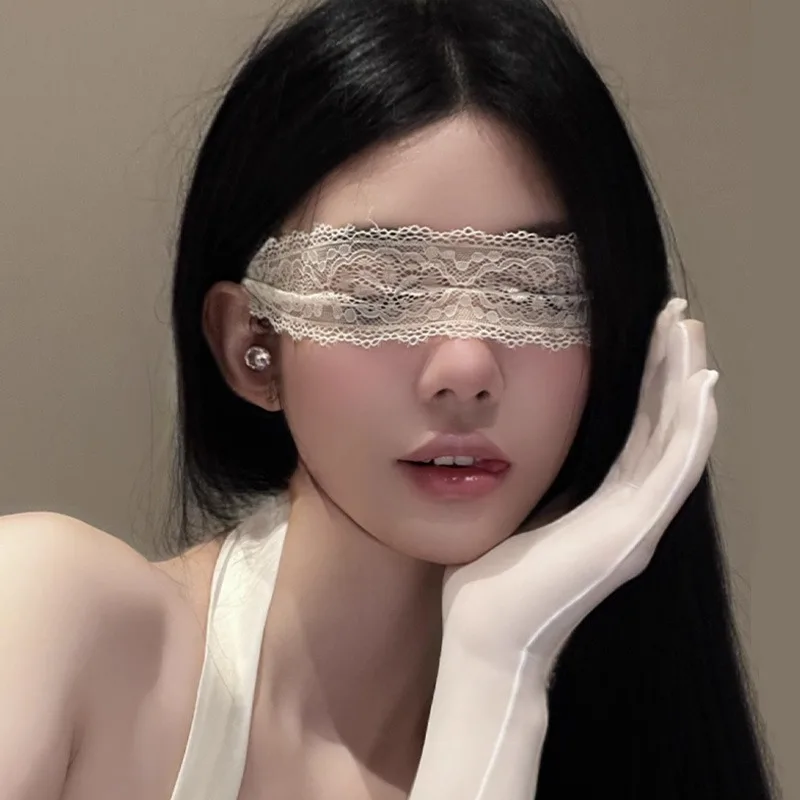 Mode Schwarz Weiß Sexy Spitze Augenmaske für Frauen Männer Aushöhlen Durchsichtige Augenmasken Einstellbare Cosplay Brillen Zubehör