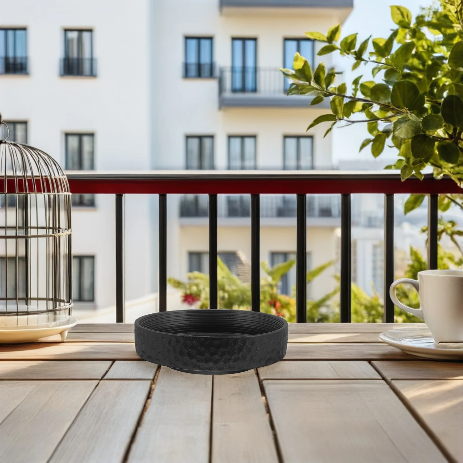 

Smooth Ceramic Flowerpot for Hydroponic Growth Round Indoor Planter Bowl Compact Design for Desk Or Apartment Decor